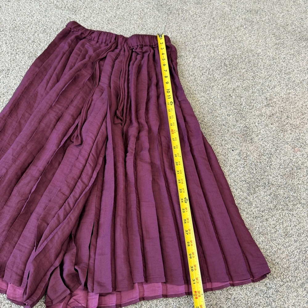Feather Bone By Anthropologie Pleated Wide Leg Cropped Pants Plum Women’s XS - Picture 8 of 12